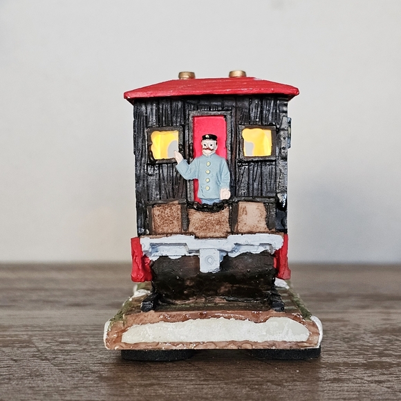 Rare Vintage Orient Express Lights Up 3 Section Resin Train Locomotive Caboose - Picture 4 of 17